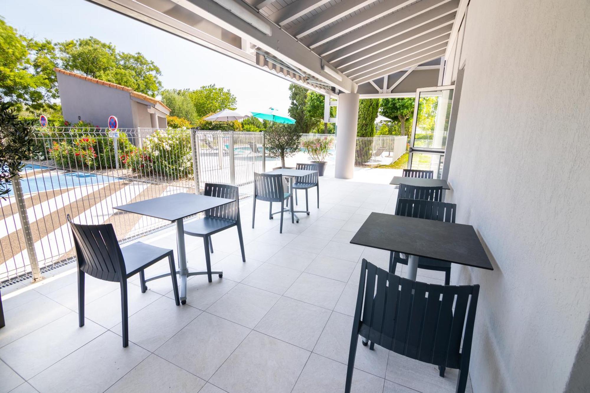 Kyriad Direct - Bourg Les Valence Exteriör bild