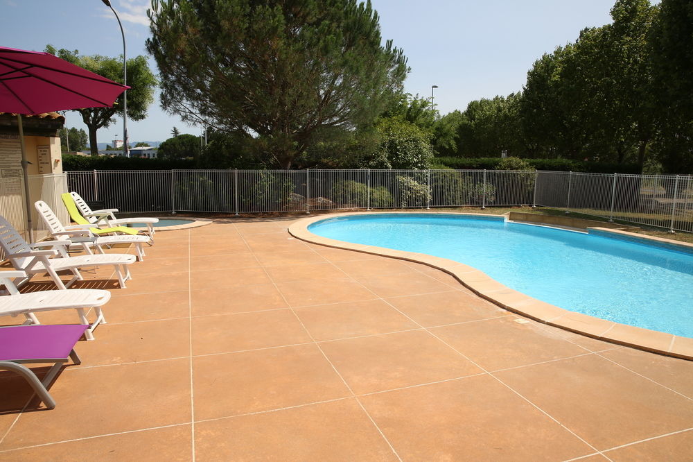 Kyriad Direct - Bourg Les Valence Exteriör bild